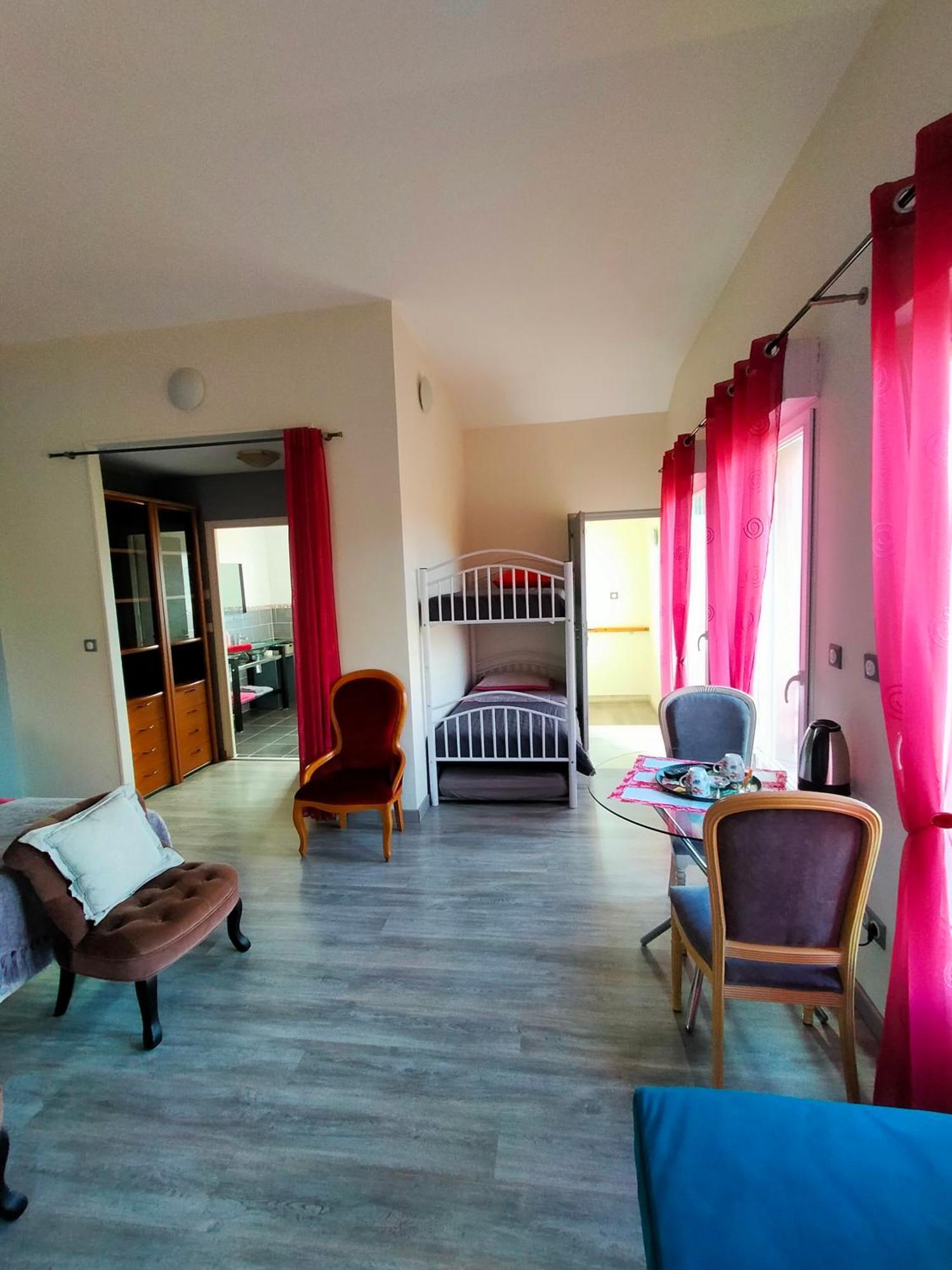 Chambre d'Hôtes du Bois Joli Mesnard-la-Barotière Extérieur photo